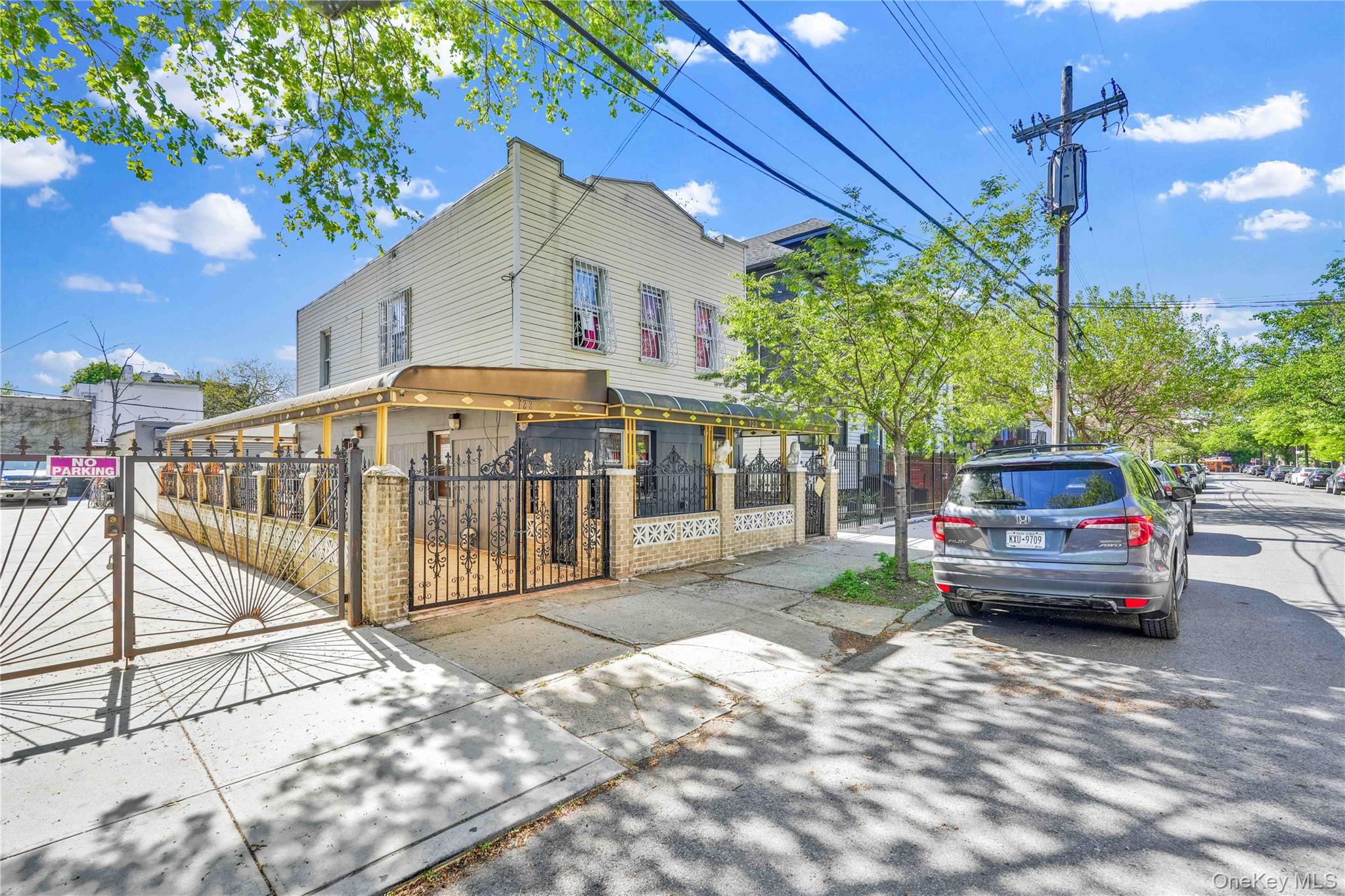 722 Elton Street Property Photo 3
