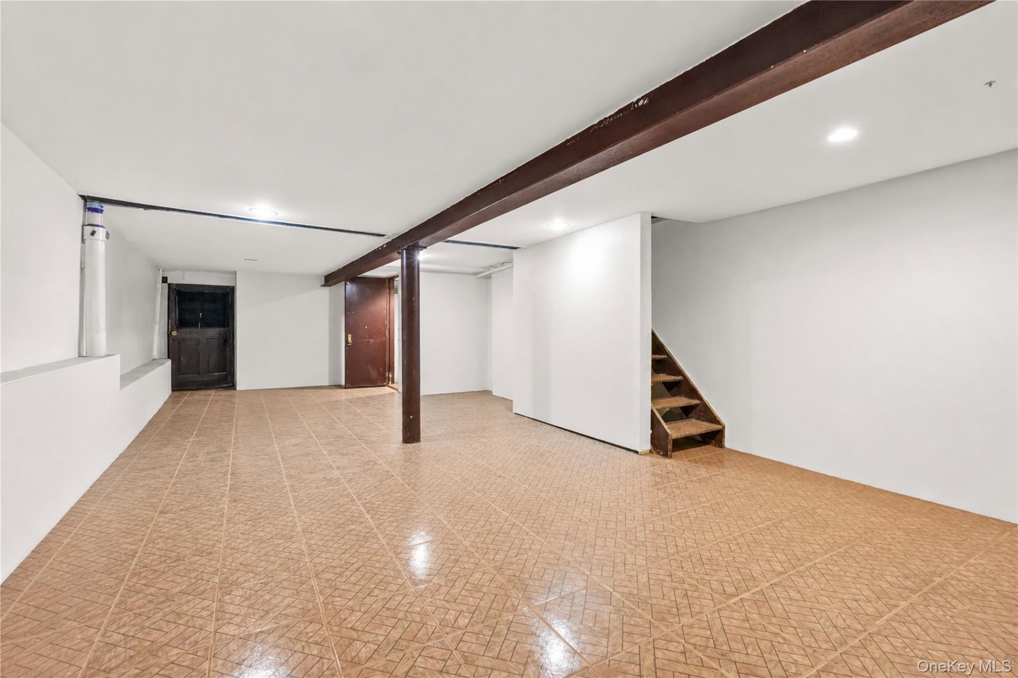 722 Elton Street Property Photo 18