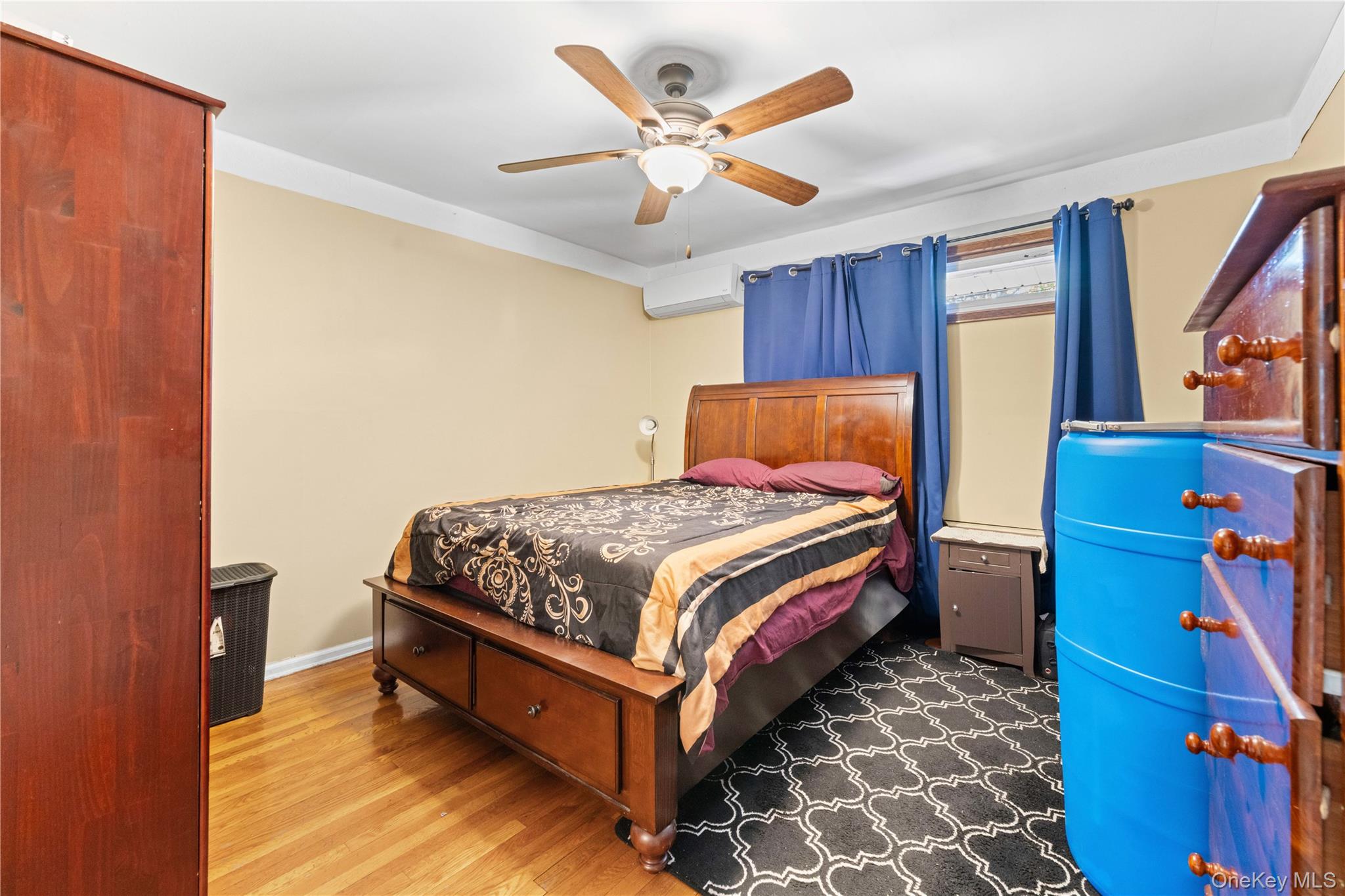554 Grant Avenue Property Photo 8