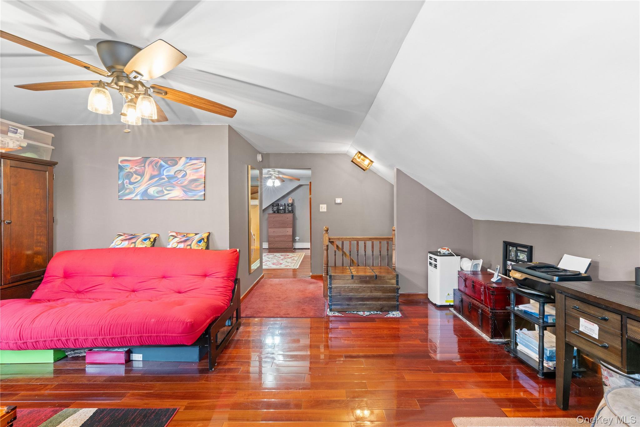 554 Grant Avenue Property Photo 13