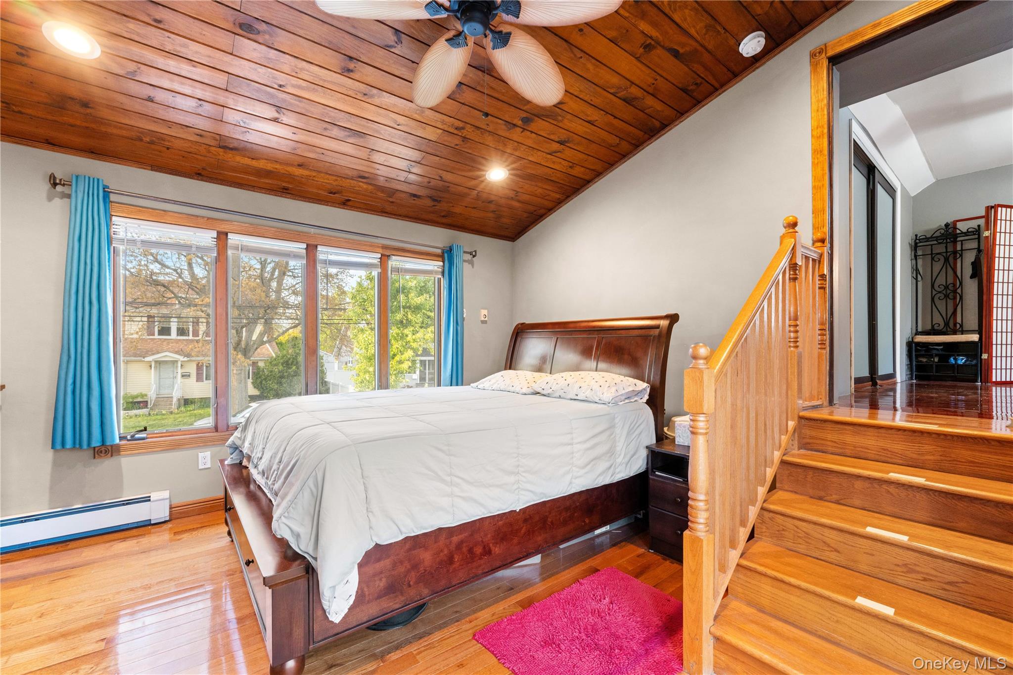 554 Grant Avenue Property Photo 14