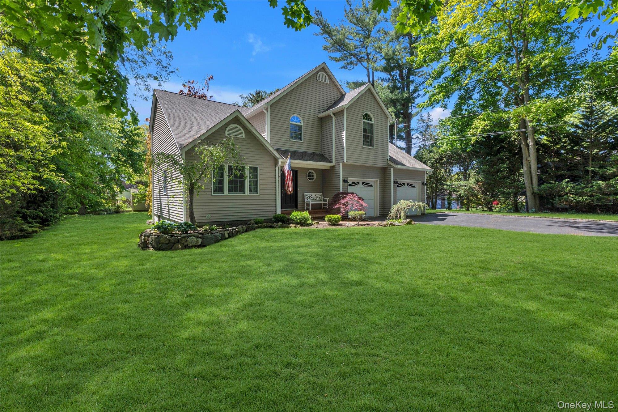 17 Claire Avenue Property Photo 3