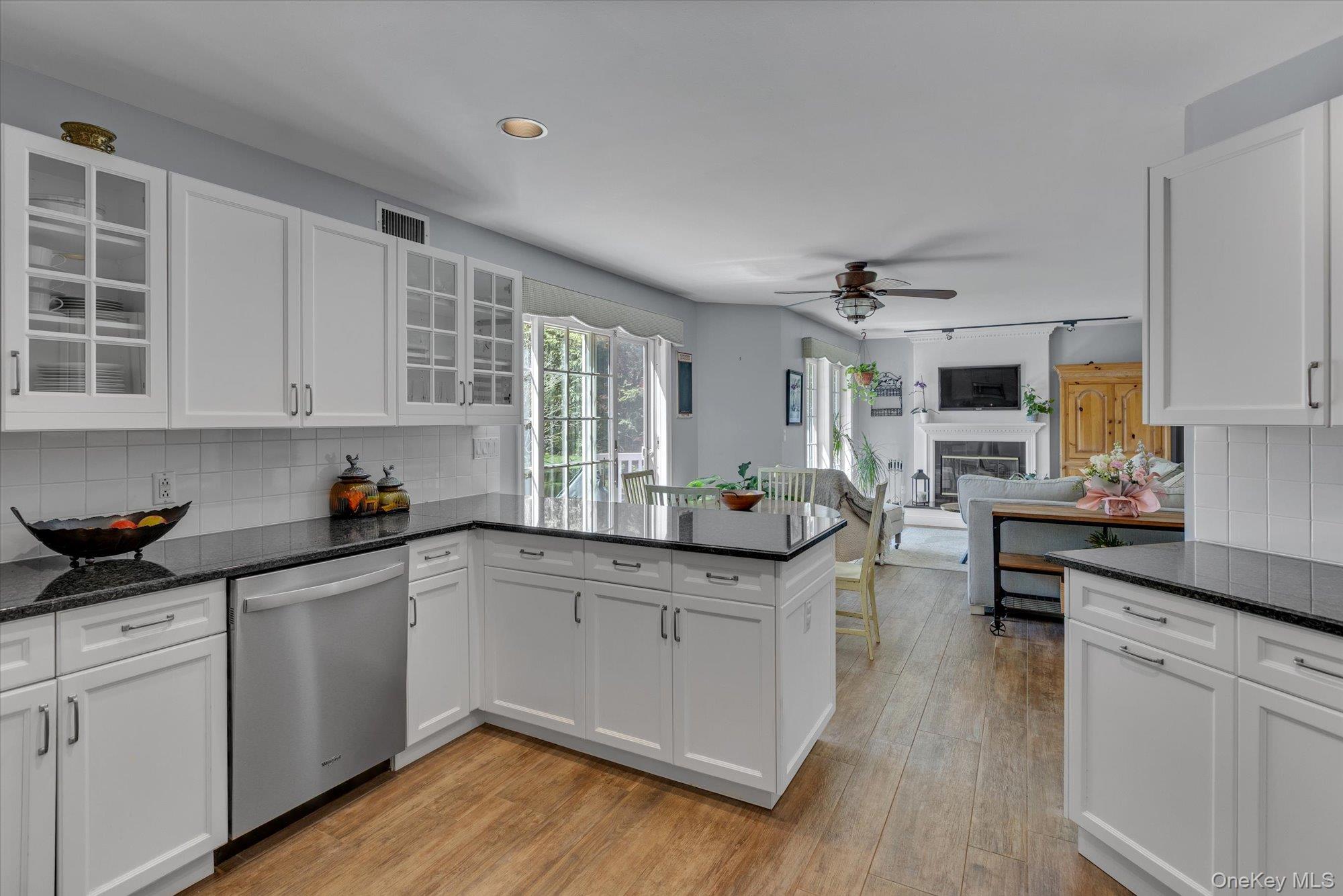 17 Claire Avenue Property Photo 11