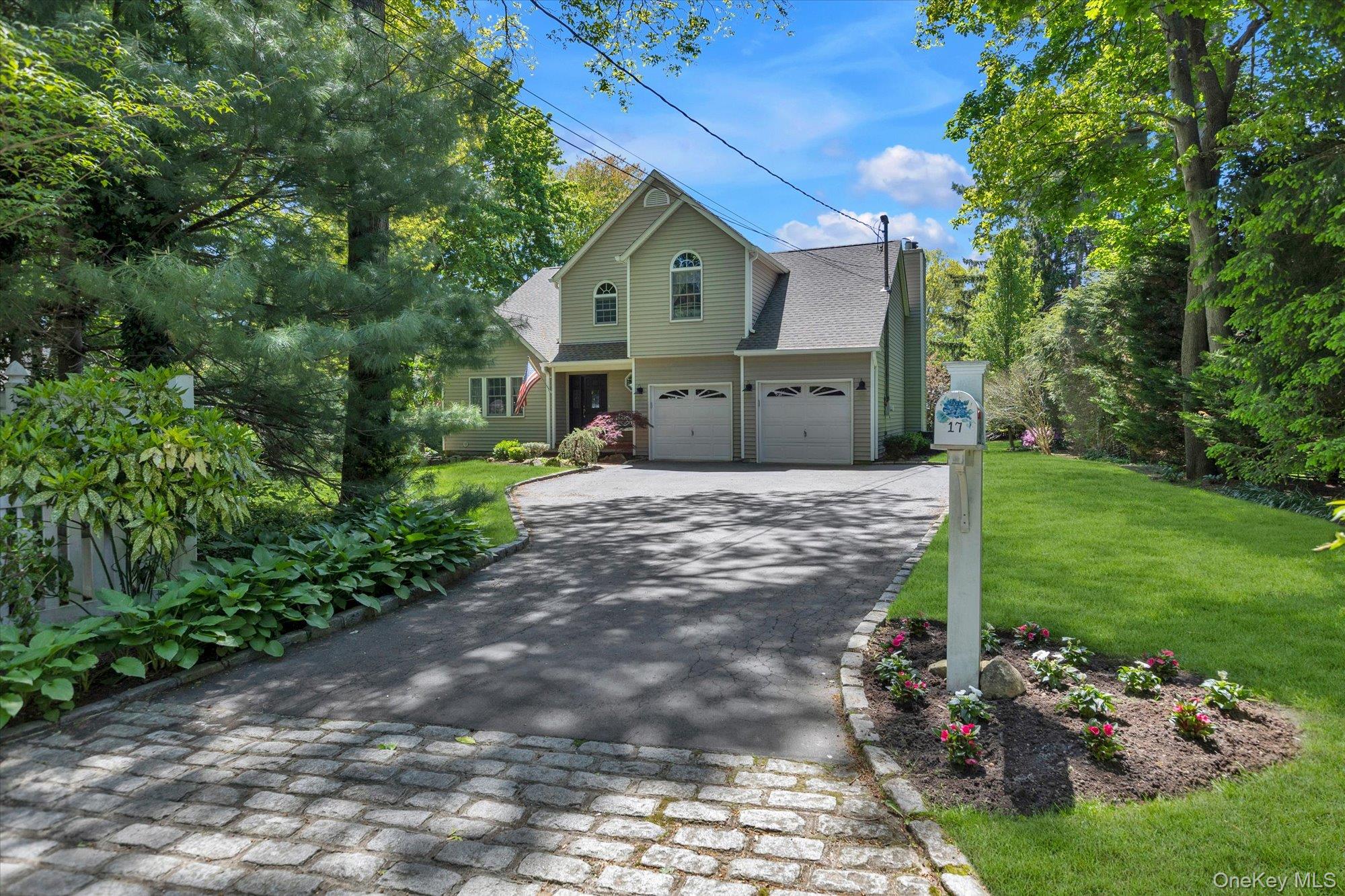 17 Claire Avenue Property Photo 32