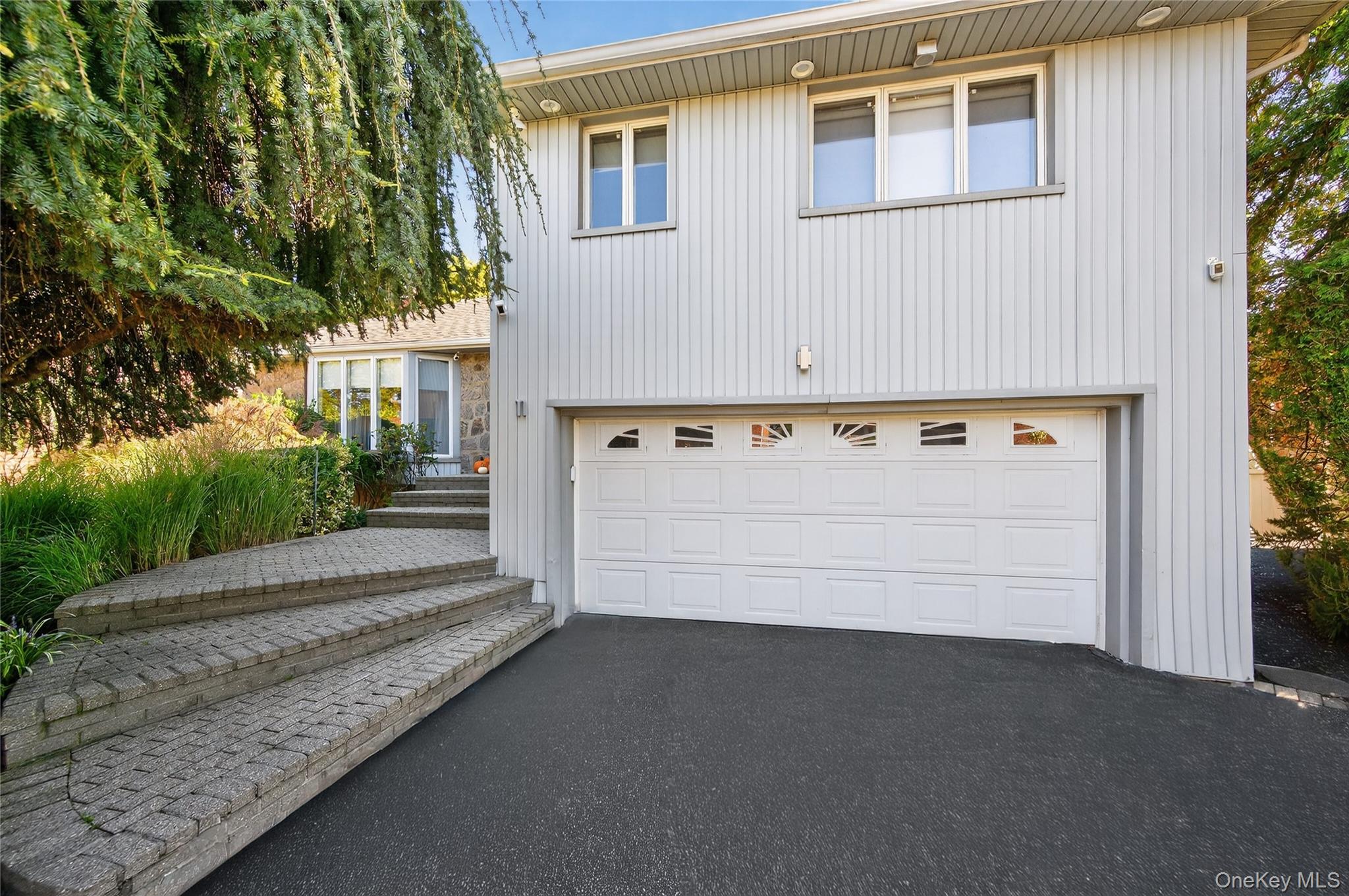 11 Sunbeam Road Property Photo 1