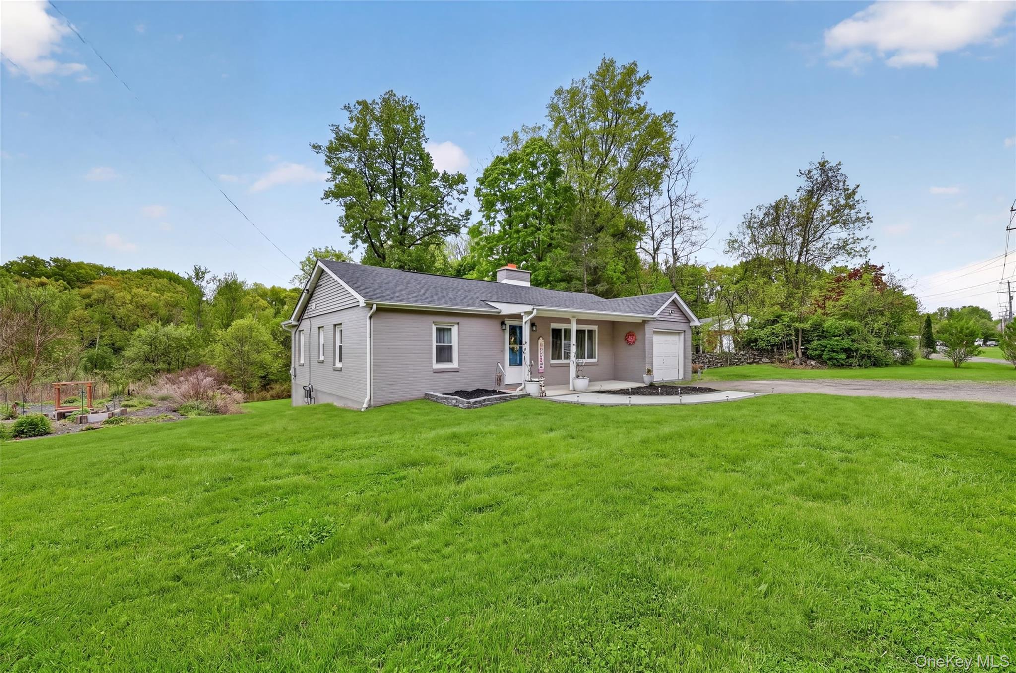 2596 Us Highway 9w Property Photo 6