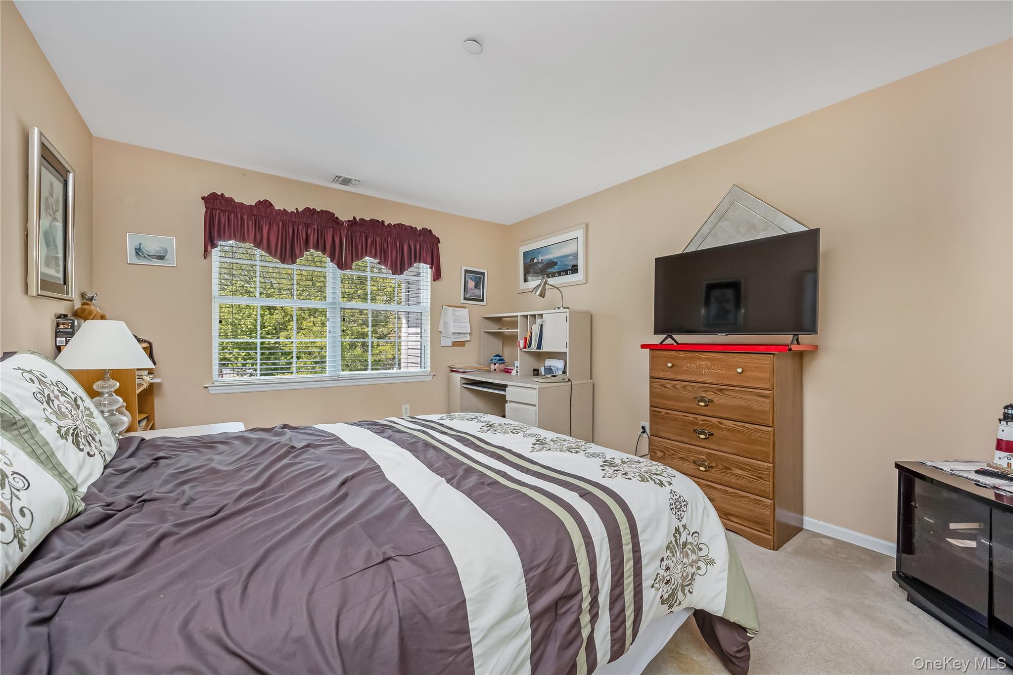 8 Hannah Lane Property Photo 17