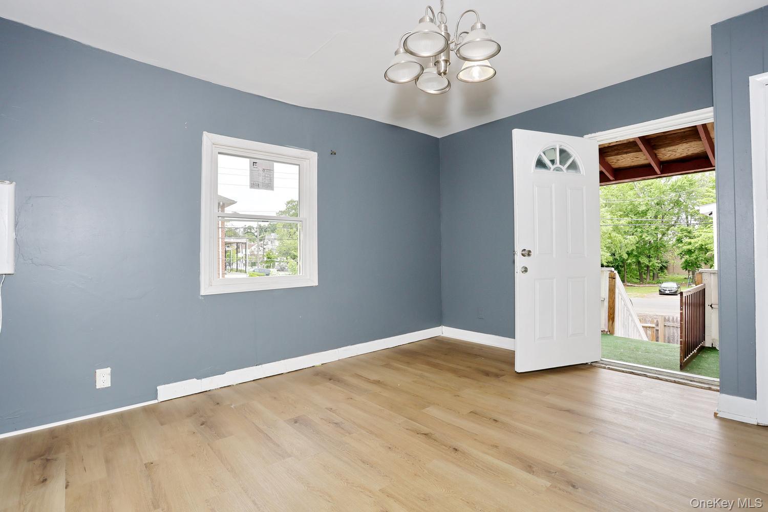 29 Fairview Avenue Property Photo 4