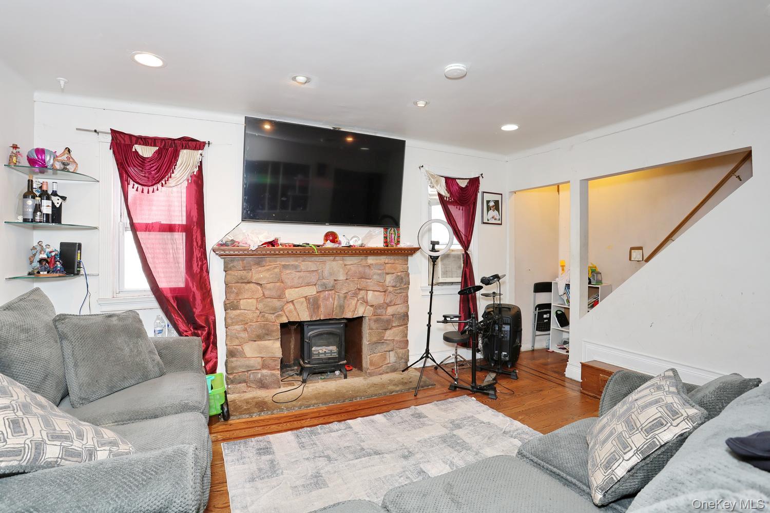 29 Fairview Avenue Property Photo 16