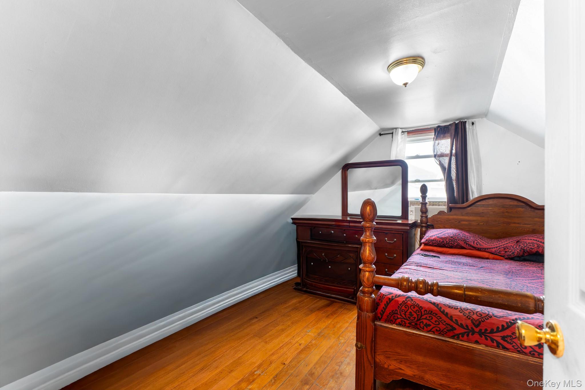 13 Westside Avenue Property Photo 9