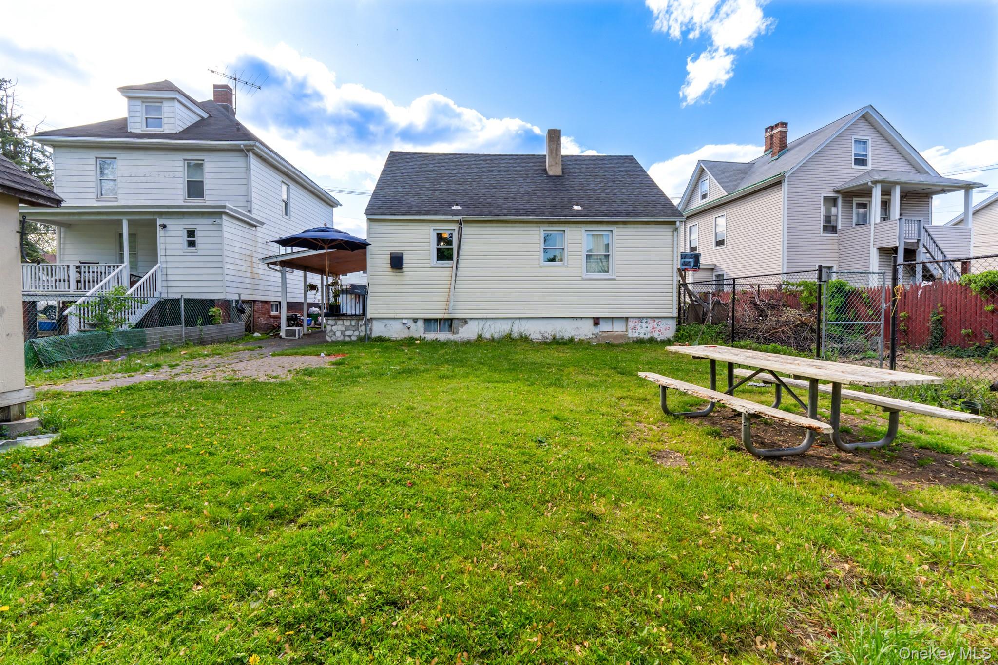 13 Westside Avenue Property Photo 13