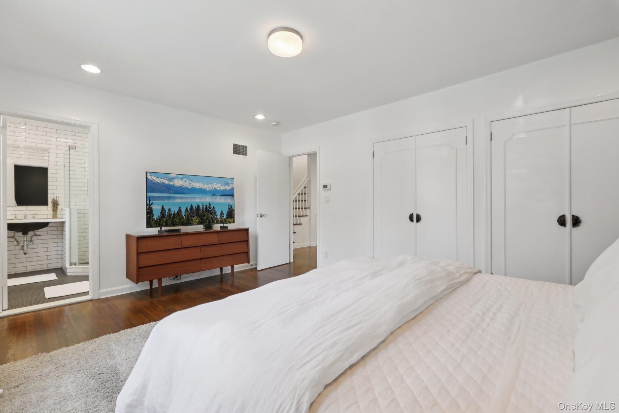 187 Thornbury Road Property Photo 17