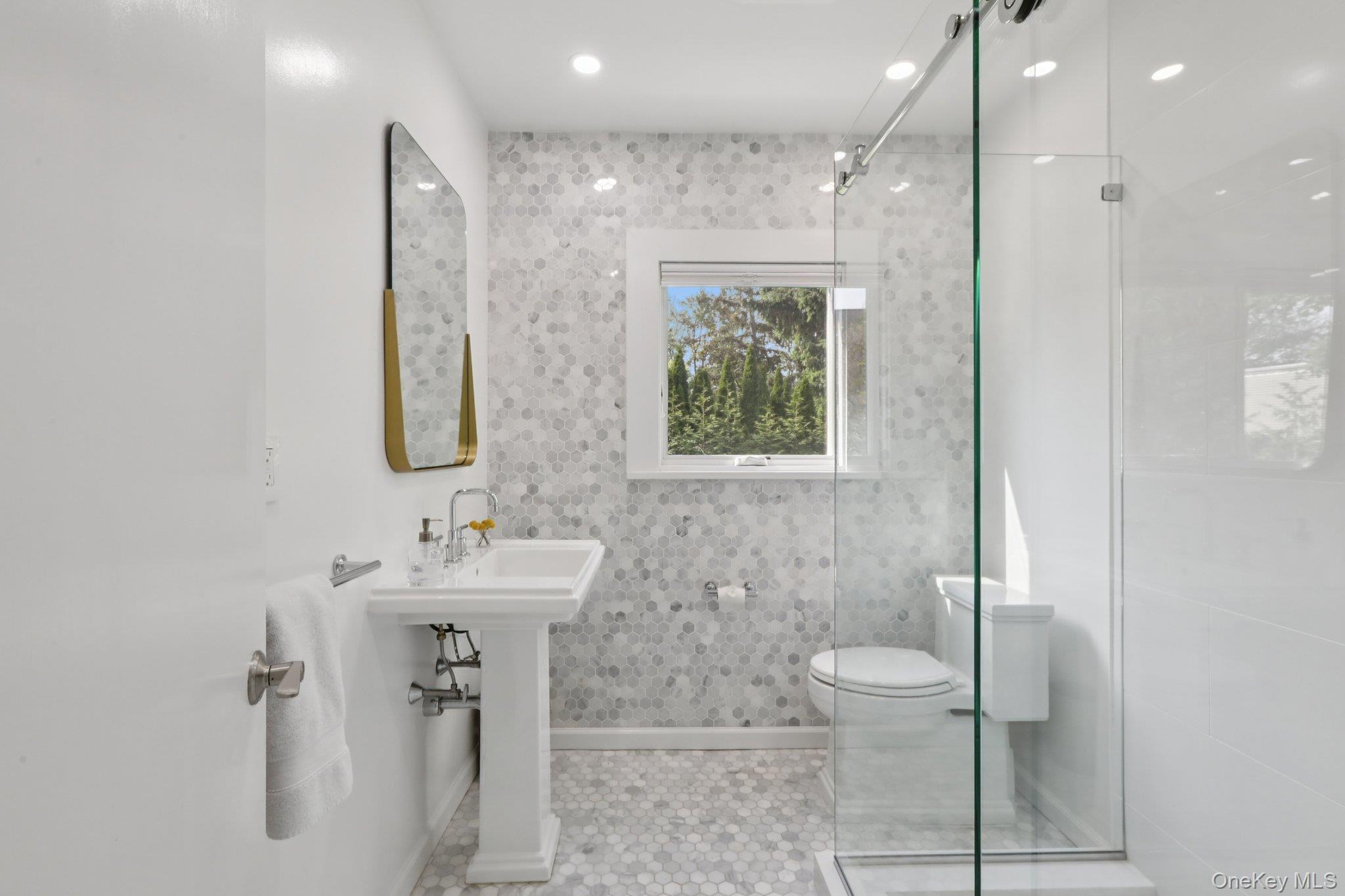 187 Thornbury Road Property Photo 21