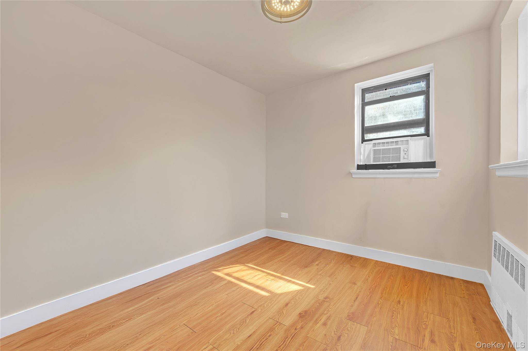 2830 Briggs Avenue 4f Property Photo 8