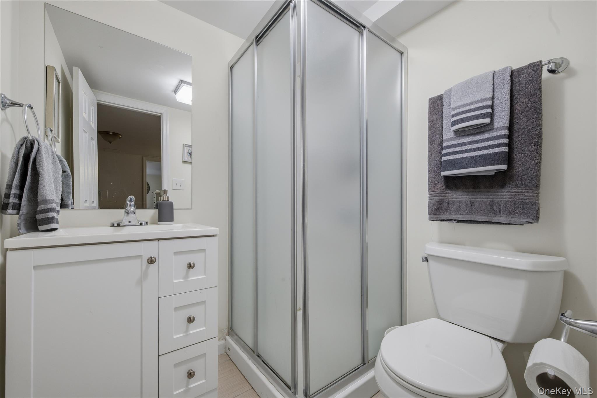 38 Elizabeth Drive Property Photo 14