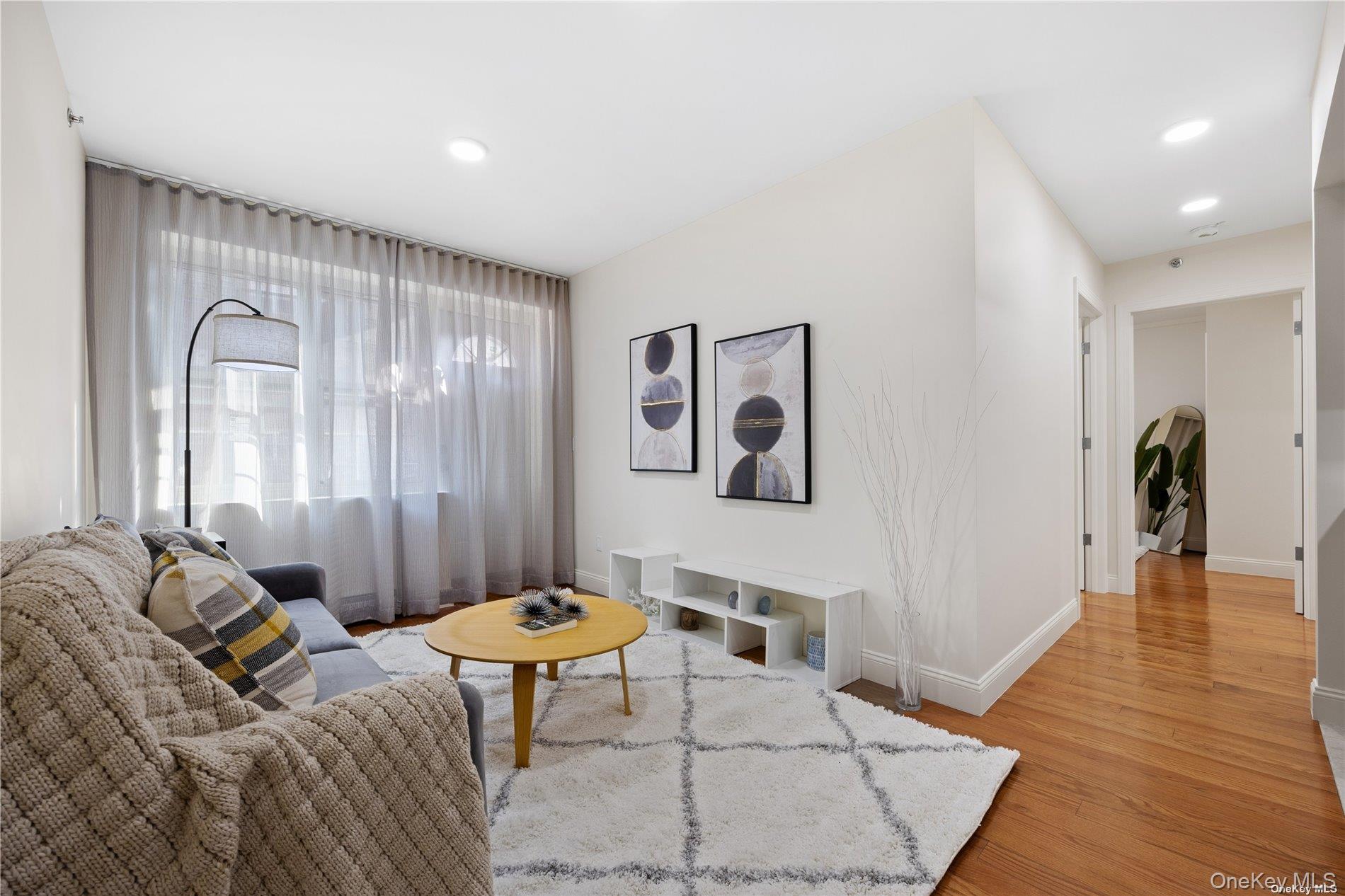 141-15 Cherry Avenue 4e Property Photo 9