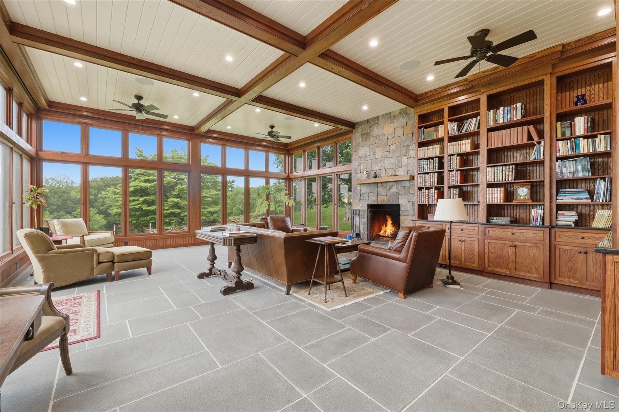 13 Spy Glass Lane Property Photo 13