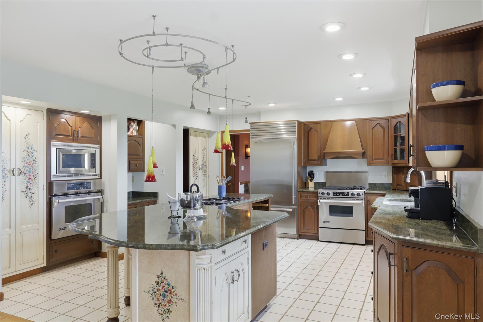 13 Spy Glass Lane Property Photo 17