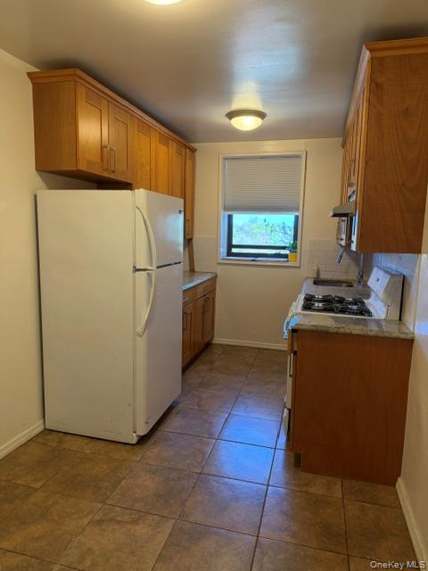 144-63 35th Avenue 6f Property Photo 5