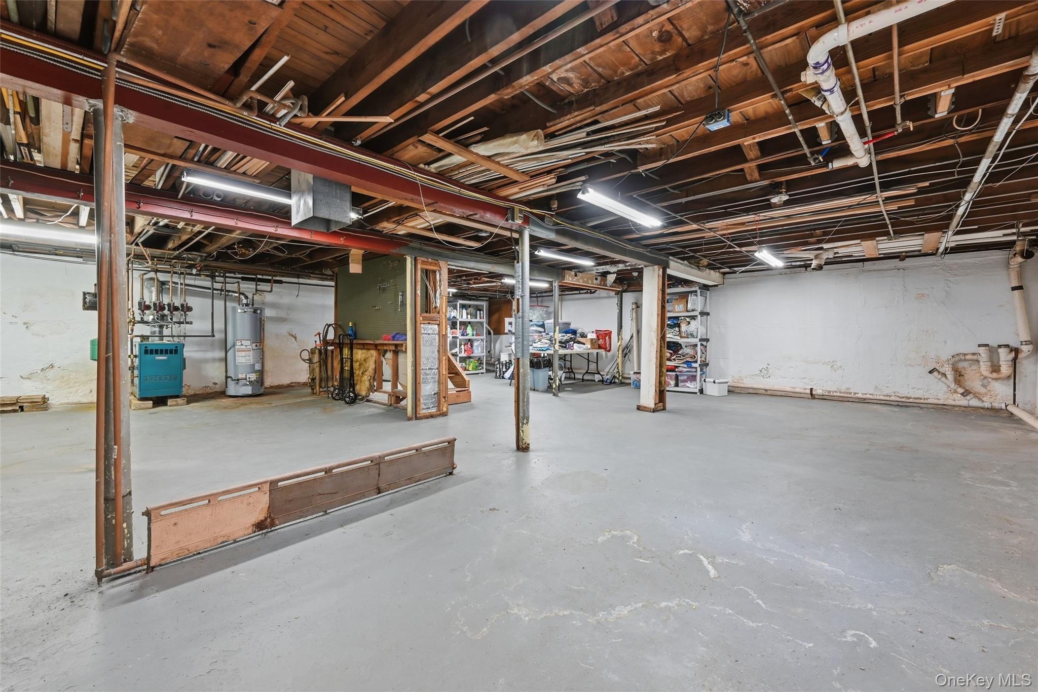 333 Jackson Avenue Property Photo 23
