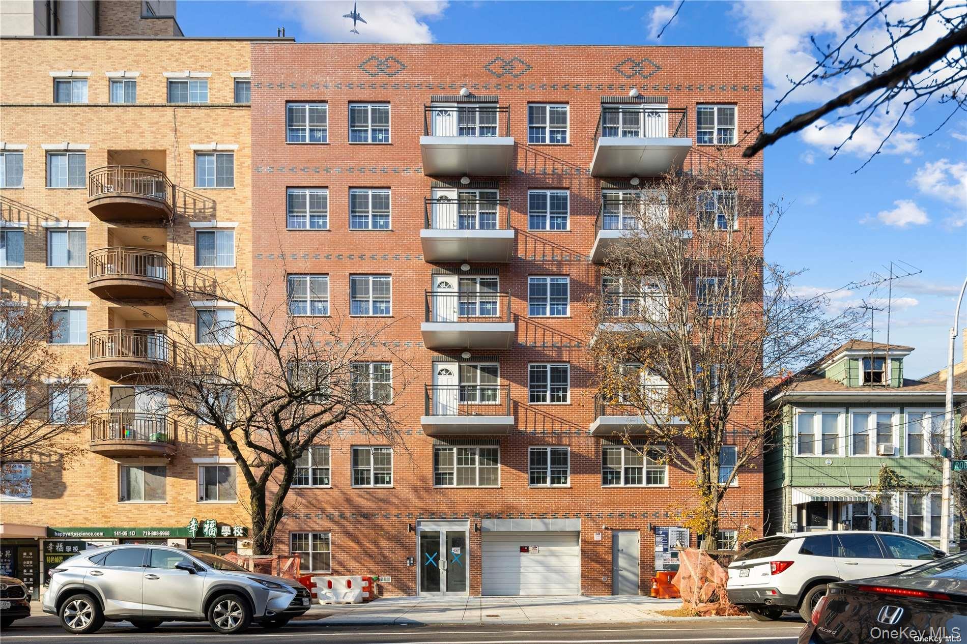 141-15 Cherry Avenue 2e Property Photo 1