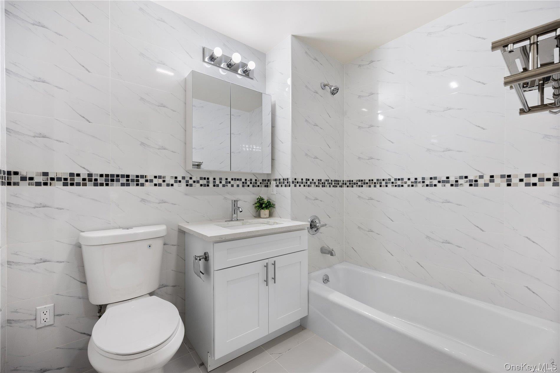 141-15 Cherry Avenue 2e Property Photo 29