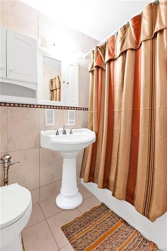 2580 Ocean Parkway 2k Property Photo 16