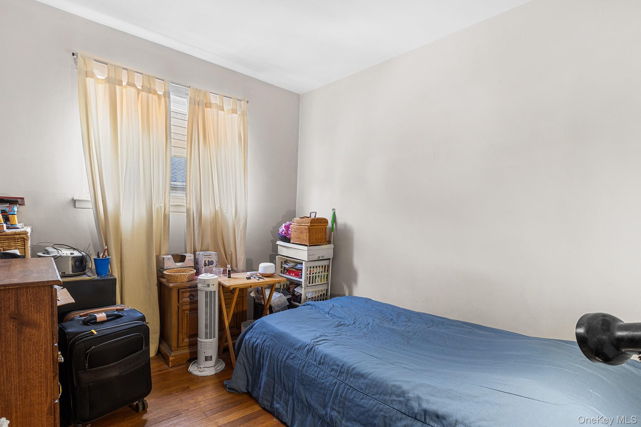 12239 Long Street Property Photo 6