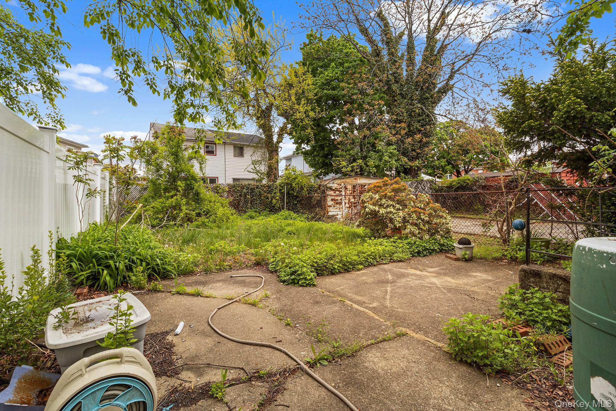 12239 Long Street Property Photo 14
