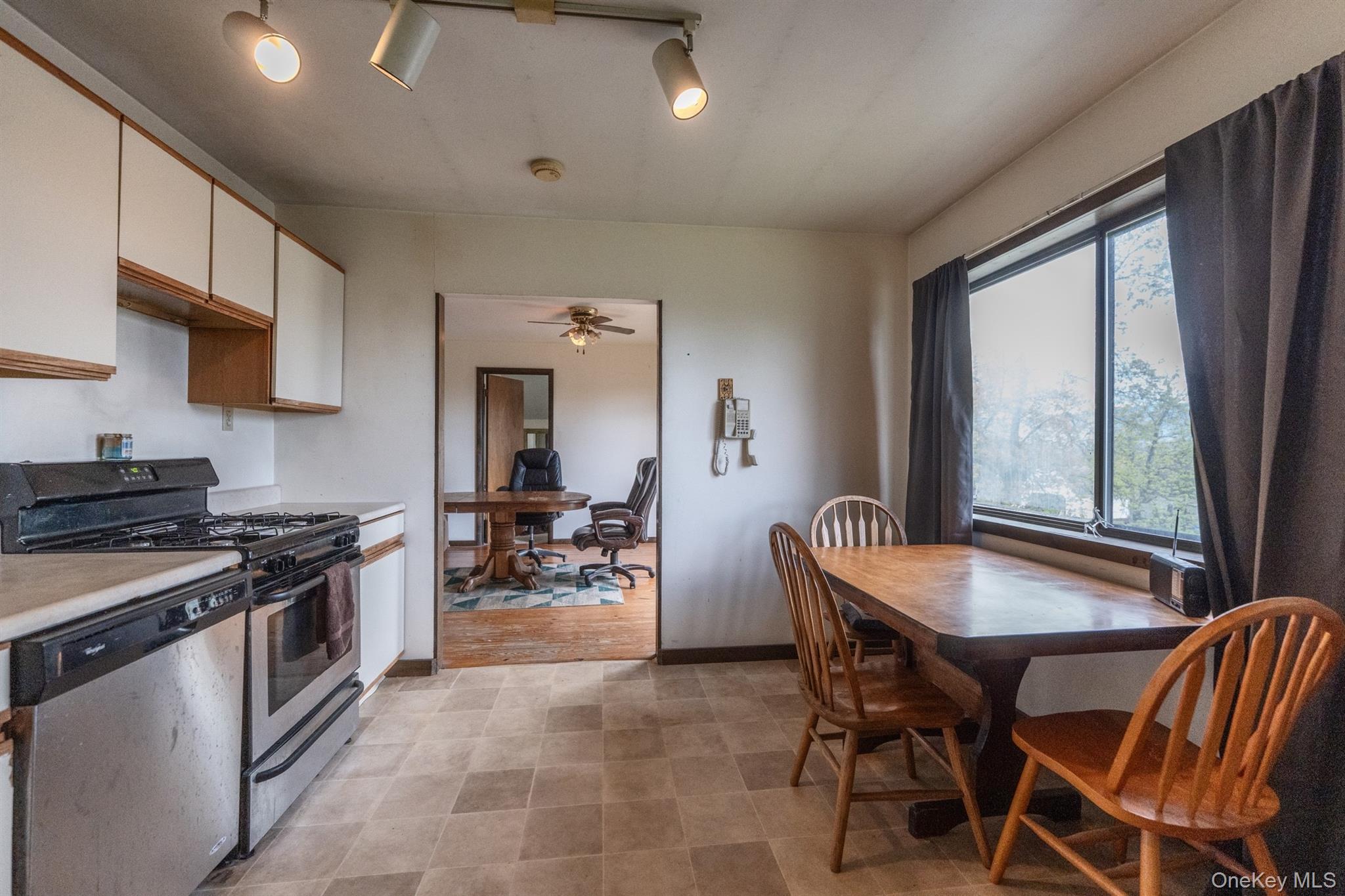 167 Hill Road Property Photo 7