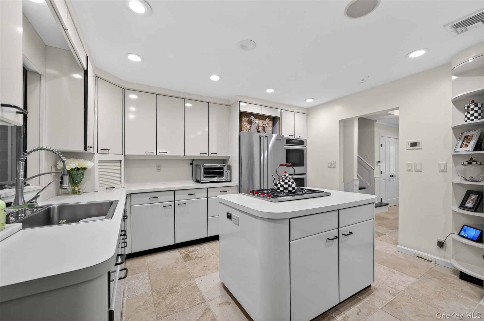 112 The Intervale Property Photo 14