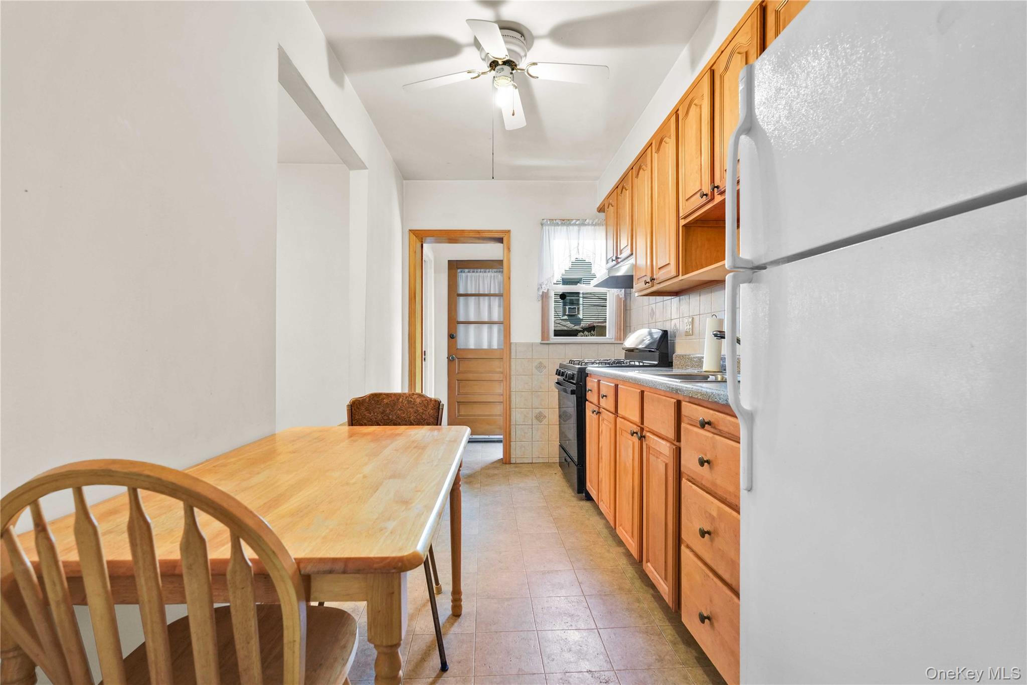 2104 23rd Street Property Photo 5