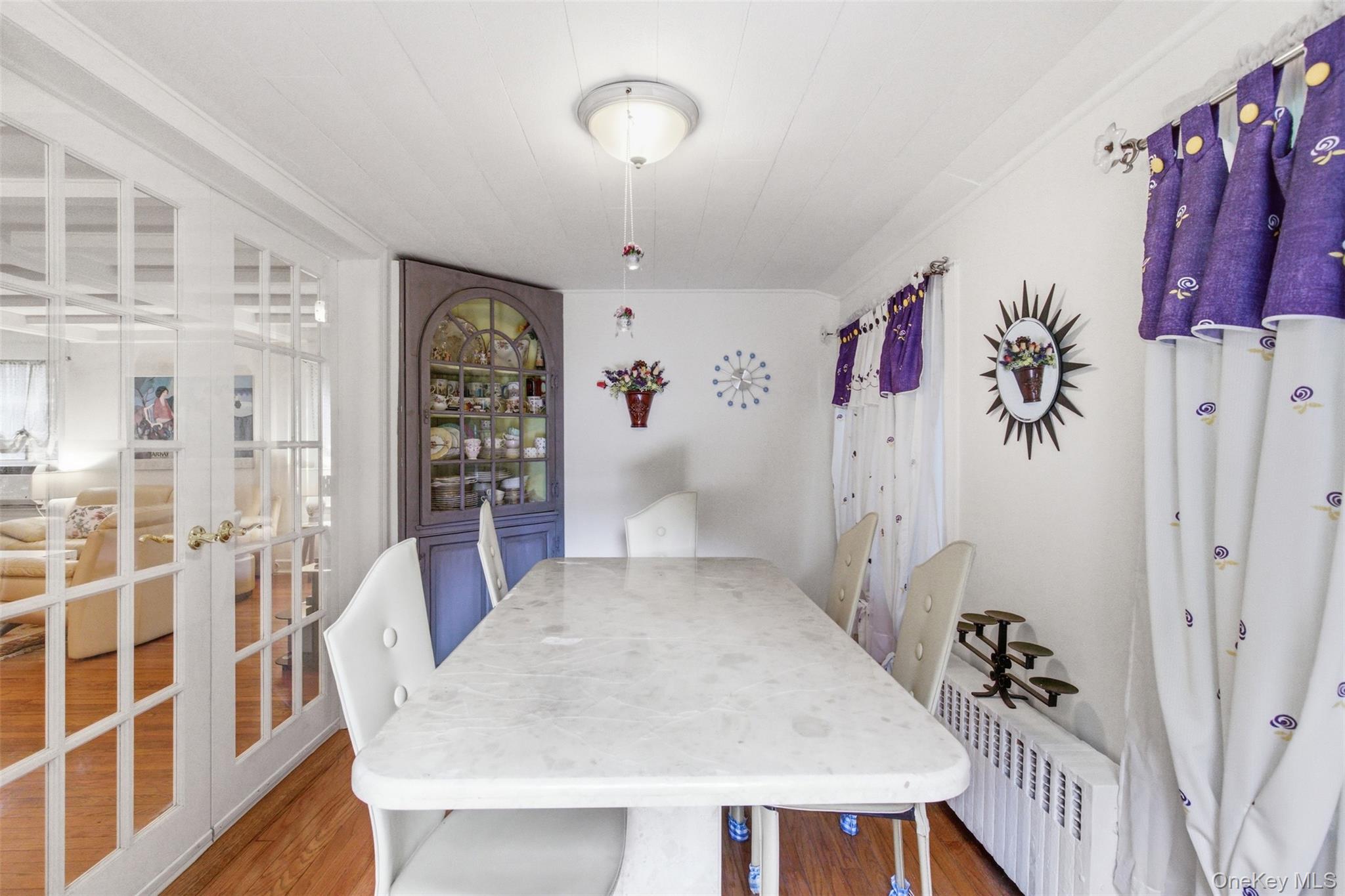 47 Onderdonk Avenue Property Photo 19