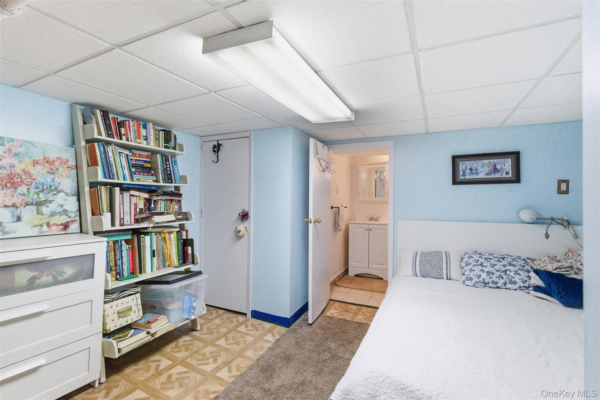 47 Onderdonk Avenue Property Photo 28