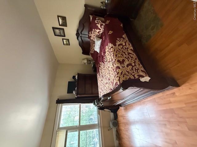 2355 Tiebout Avenue Property Photo 11