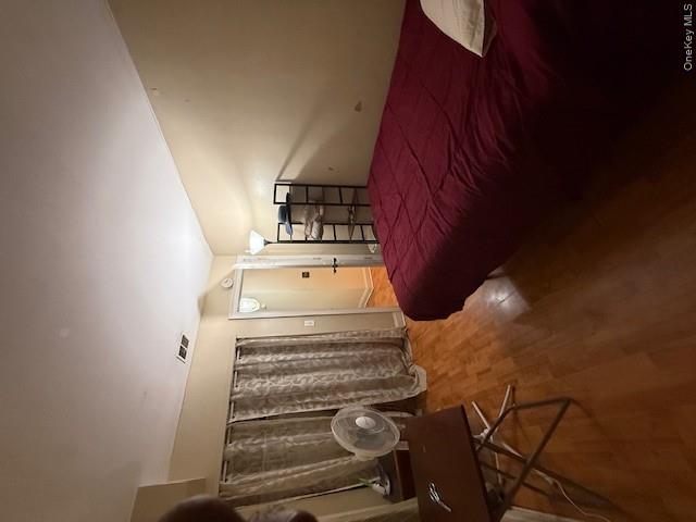 2355 Tiebout Avenue Property Photo 14