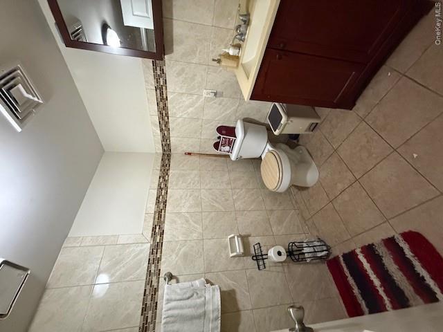 2355 Tiebout Avenue Property Photo 15