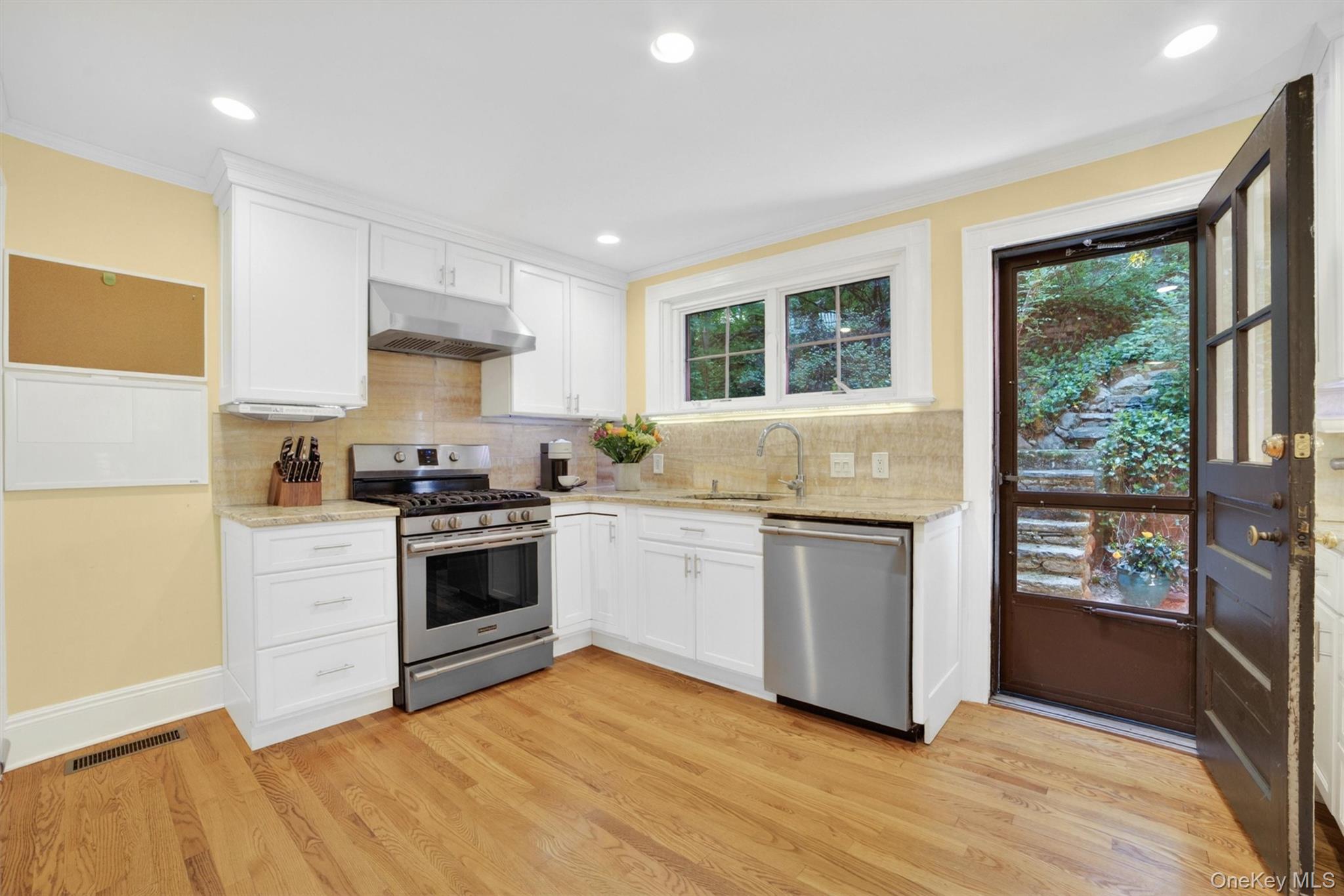77 Edgemont Road Property Photo 16