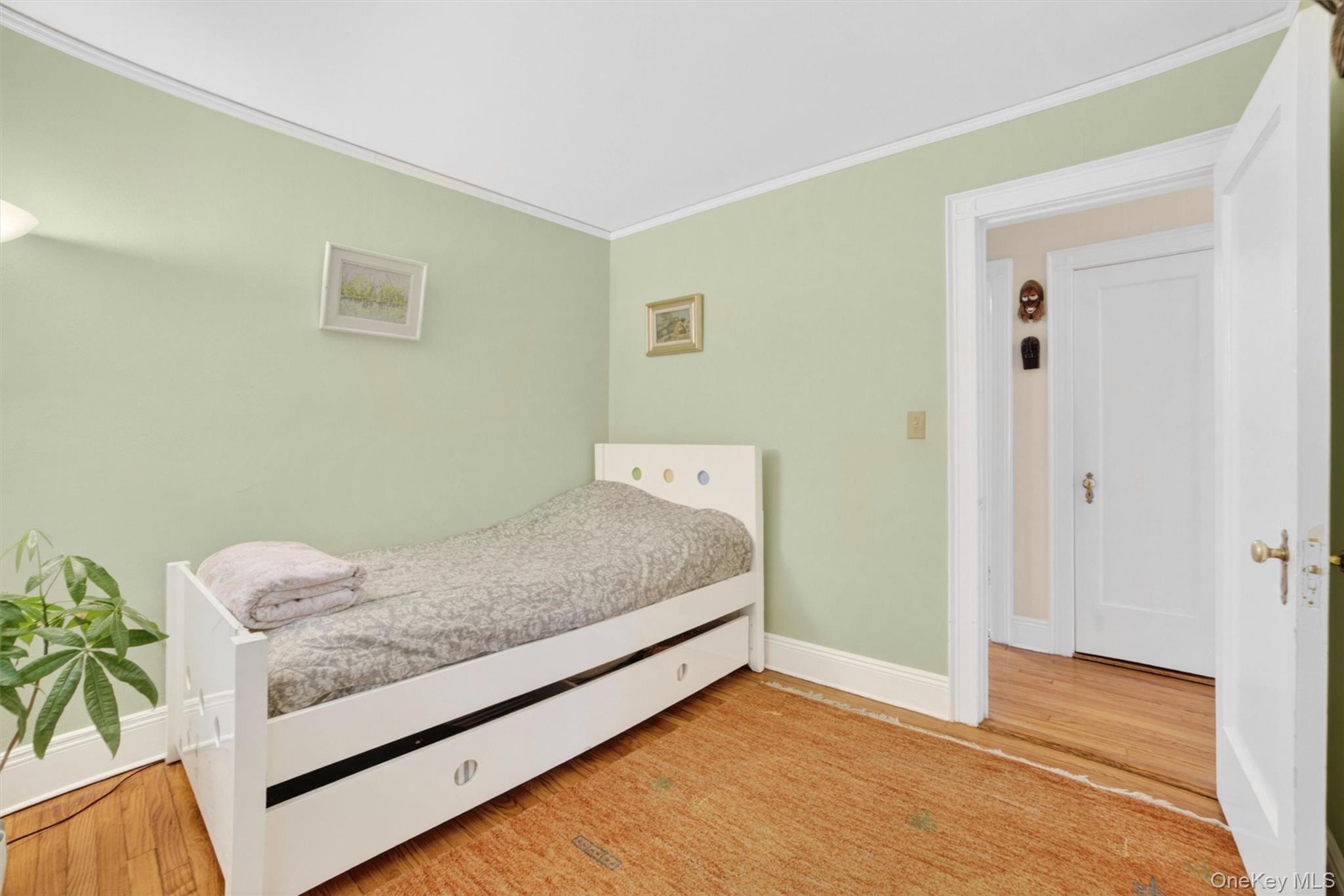 77 Edgemont Road Property Photo 26