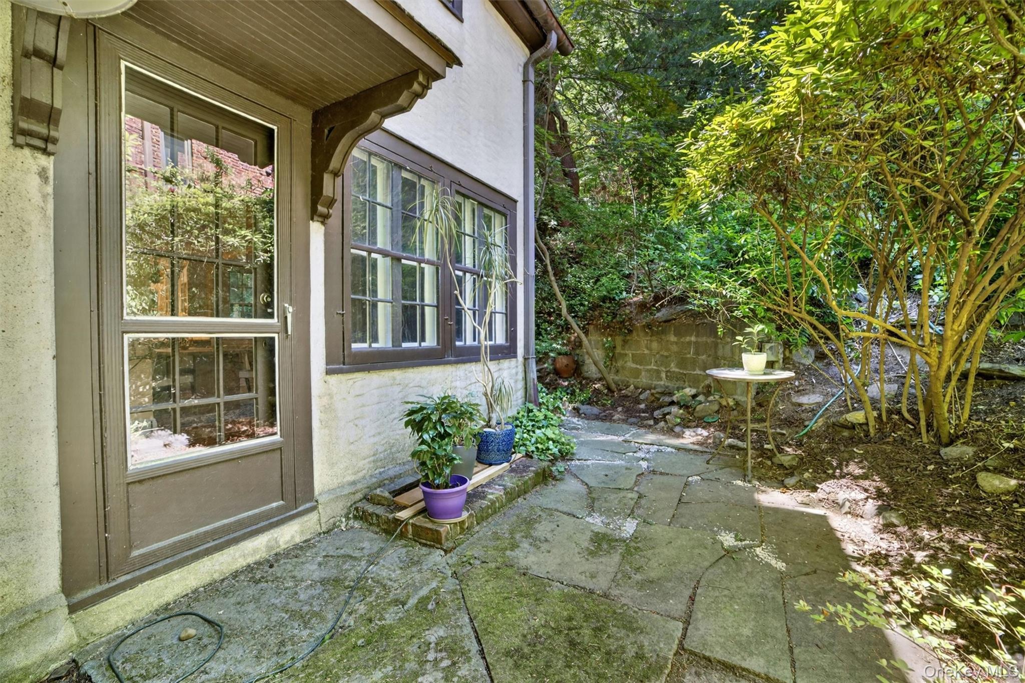 77 Edgemont Road Property Photo 34