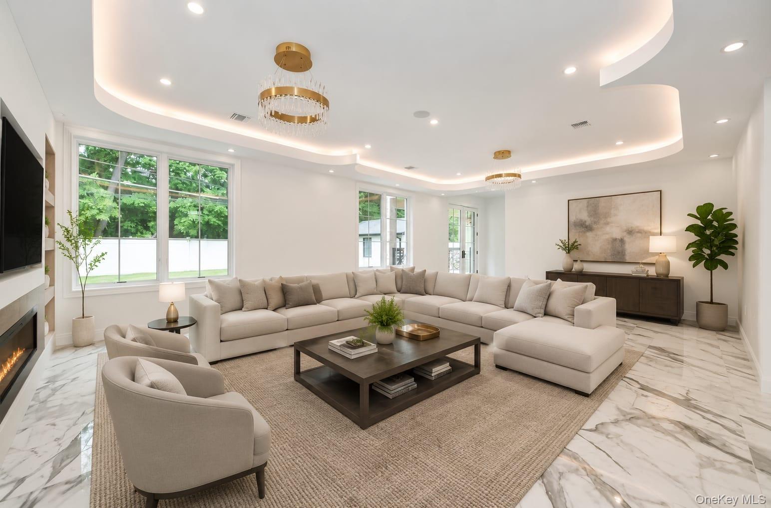 33 Parkway Drive Property Photo 12