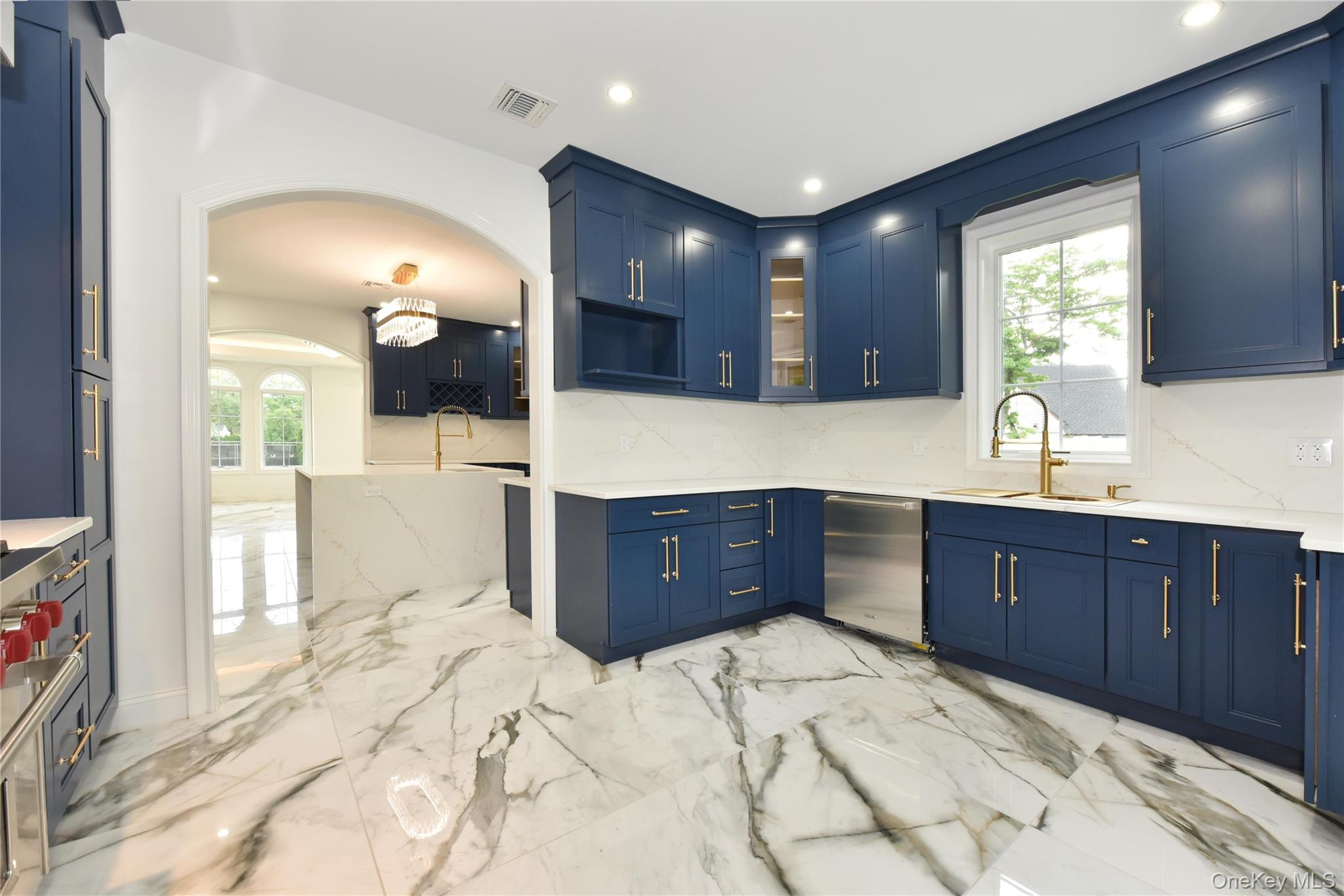 33 Parkway Drive Property Photo 22