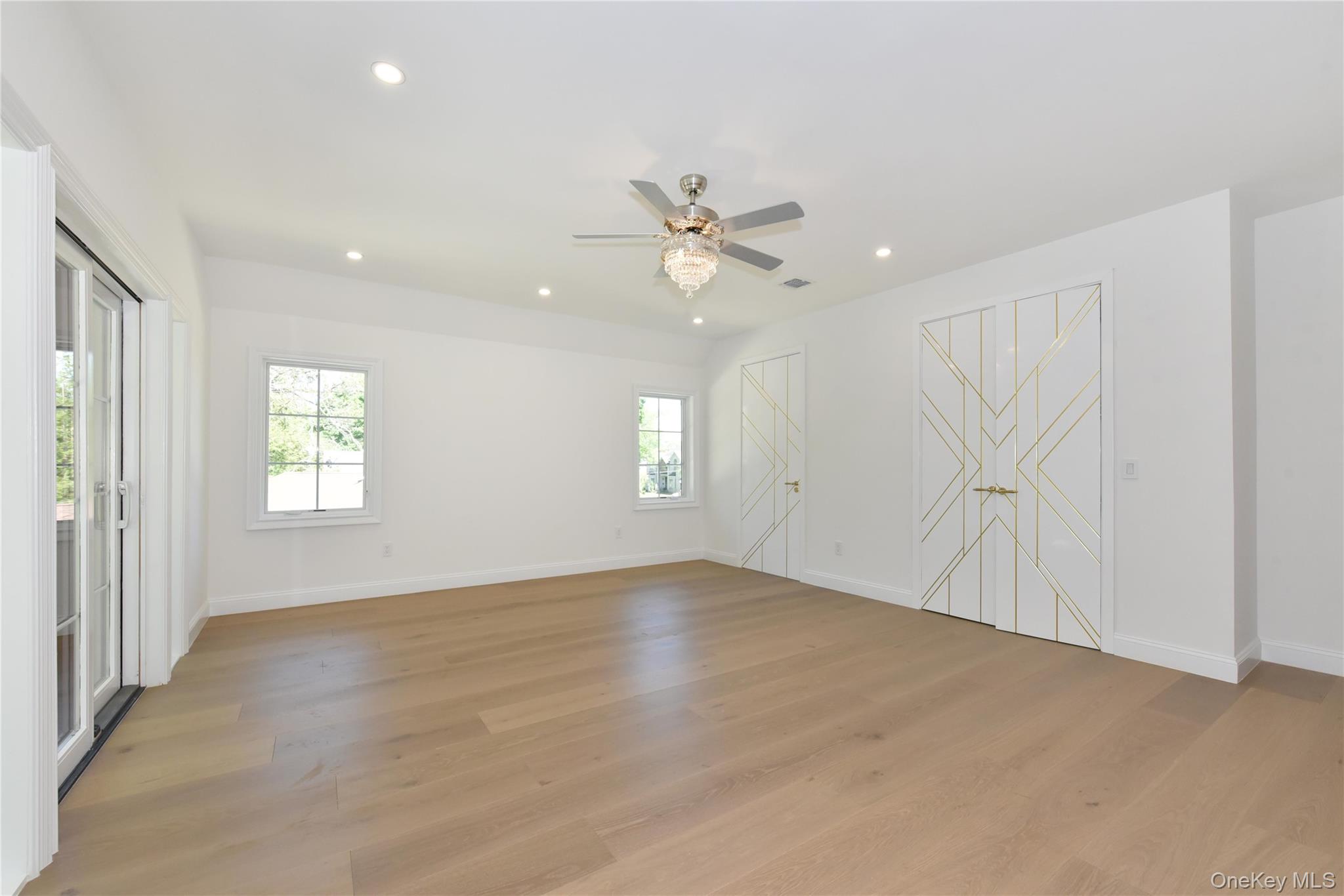 33 Parkway Drive Property Photo 35