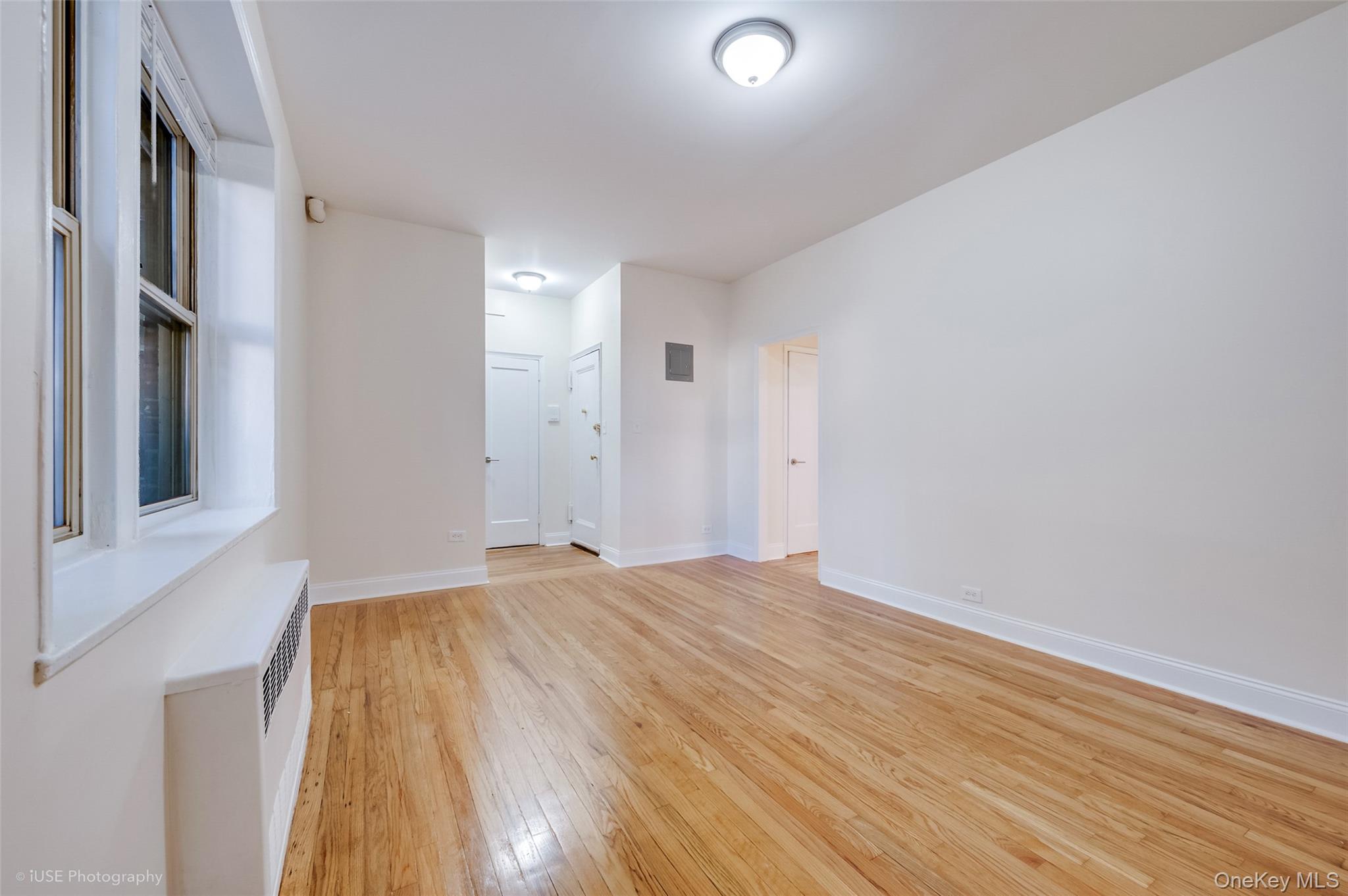 43-10 48 Avenue 1c Property Photo 2
