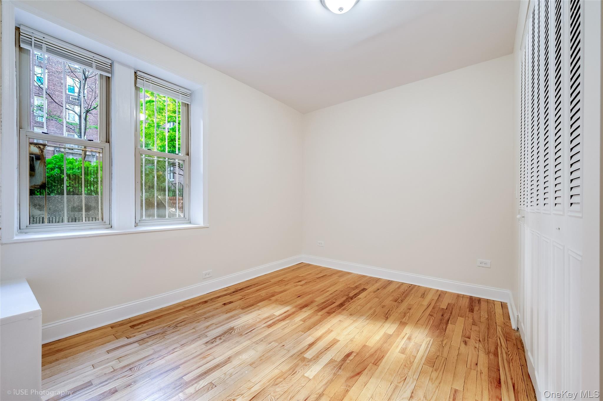 43-10 48 Avenue 1c Property Photo 6