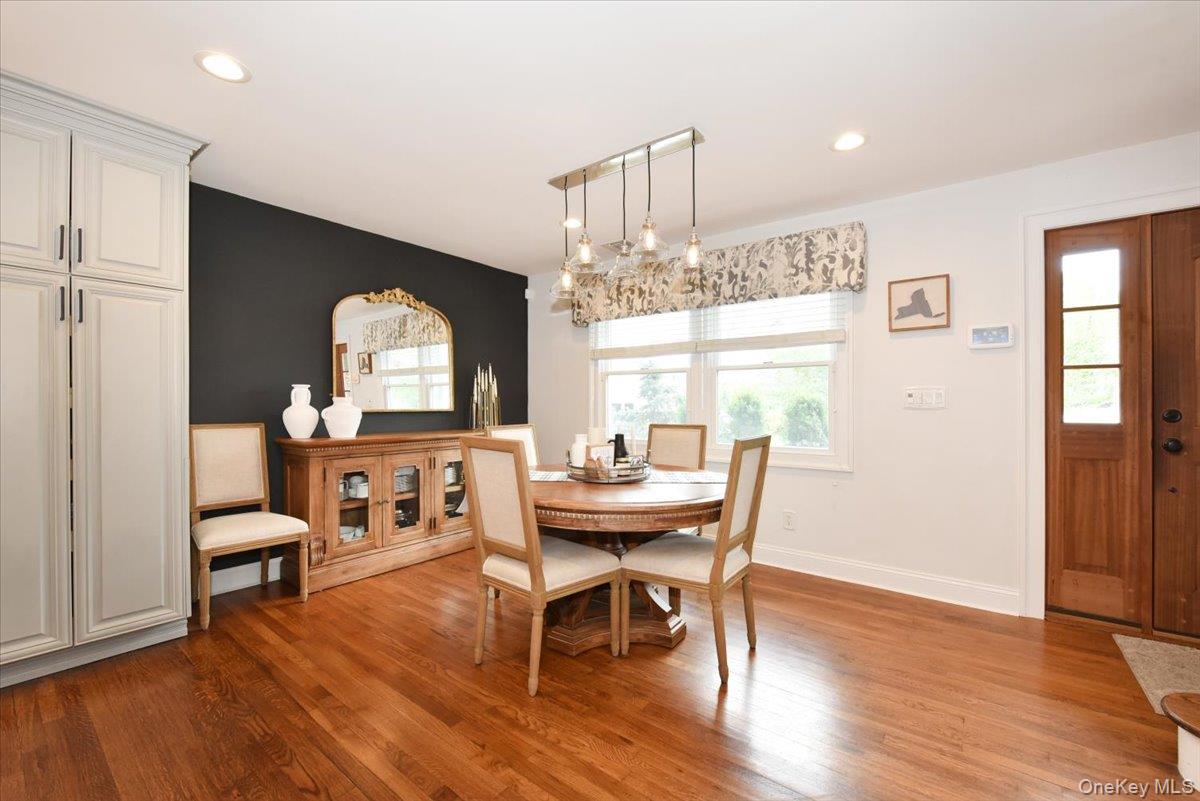 129 Commonwealth Avenue Property Photo 11