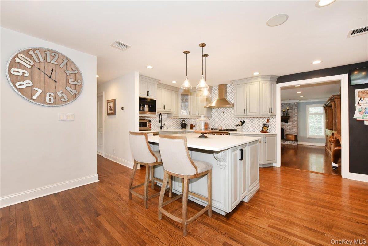 129 Commonwealth Avenue Property Photo 17