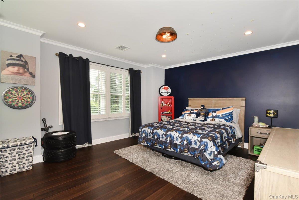 129 Commonwealth Avenue Property Photo 28