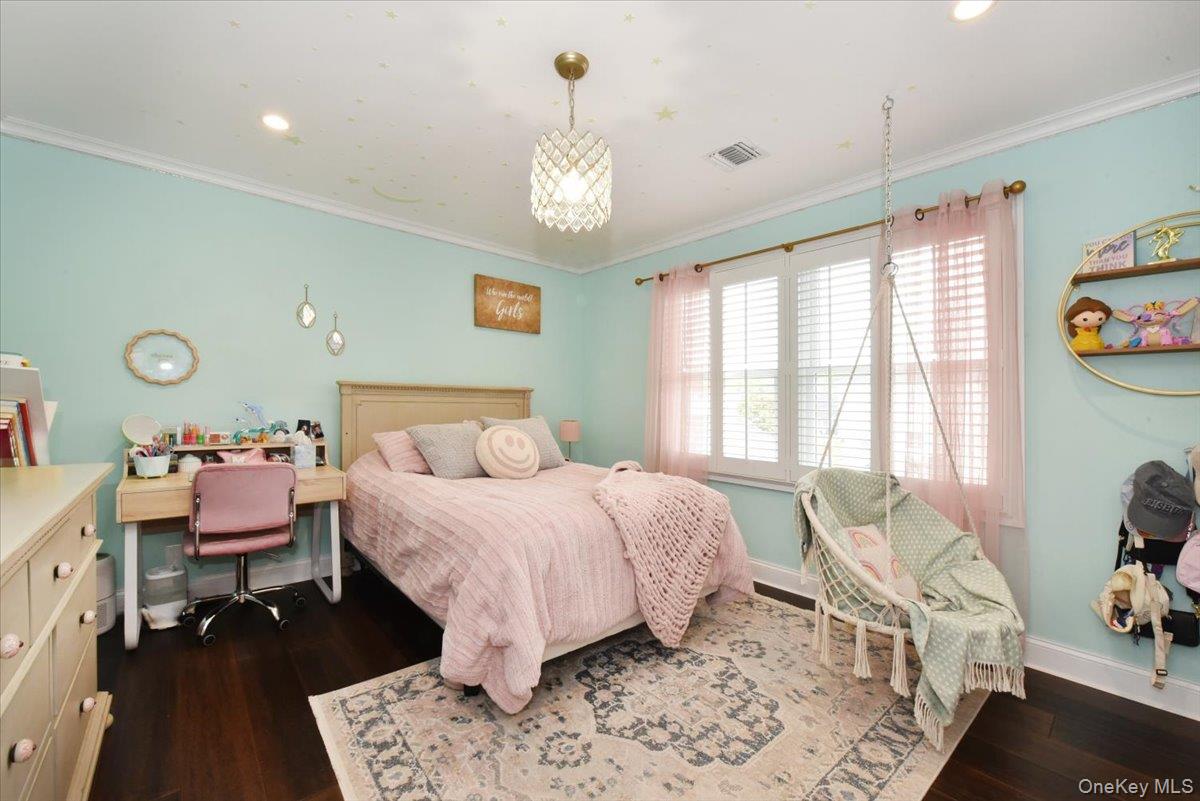 129 Commonwealth Avenue Property Photo 29