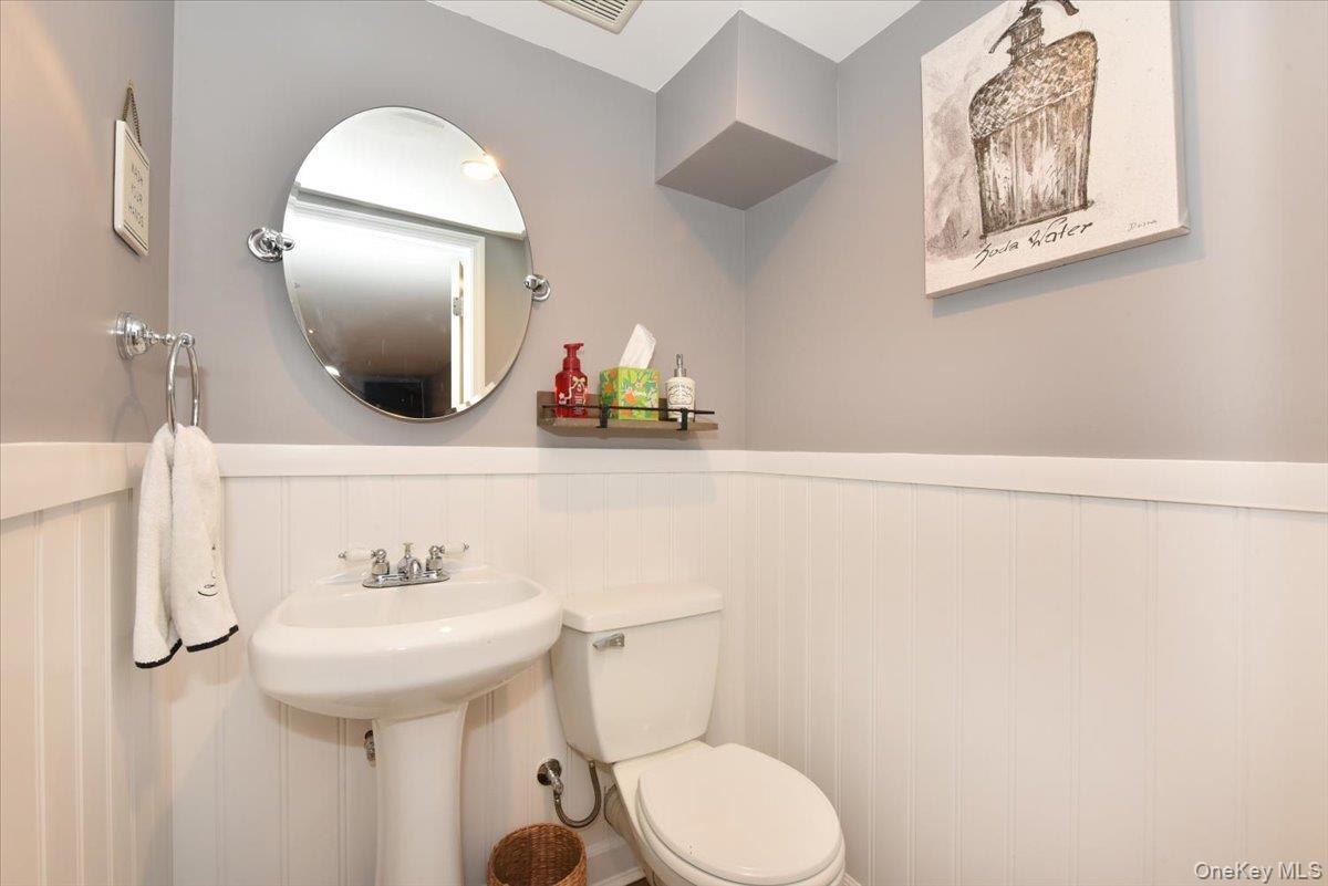 129 Commonwealth Avenue Property Photo 35